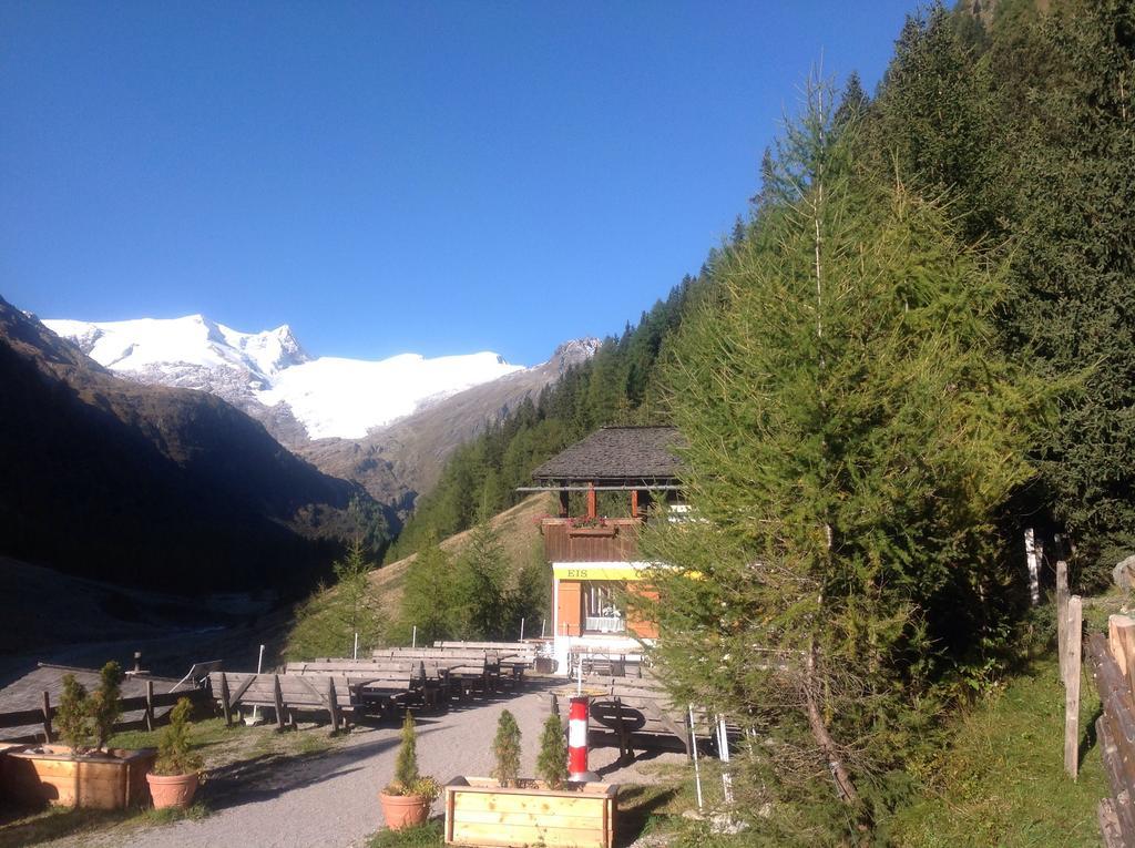 Berghaus Aussergschloess Matrei in Osttirol Exterior photo